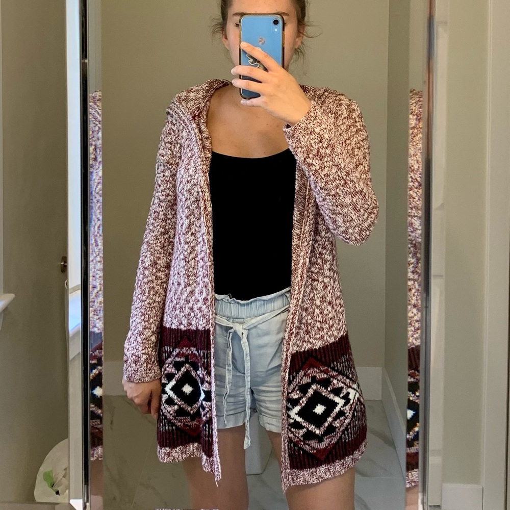 Absolutely Famous knit hooded wrap sweater, size large